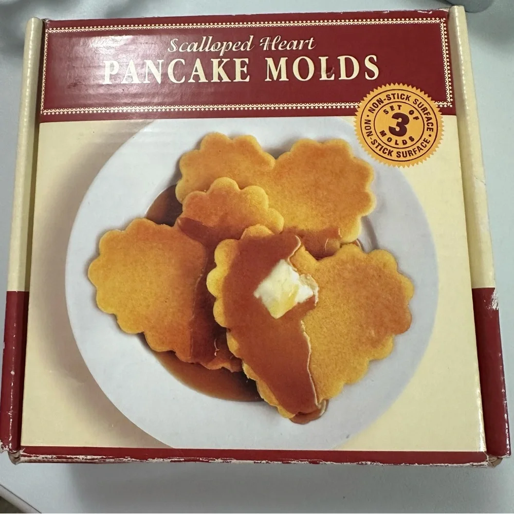 Williams Somoma Heart Pancake Molds 3 pieces